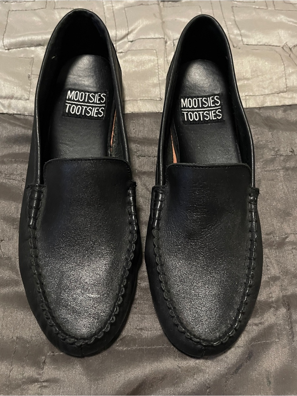 Mootsies Tootsies Men’s Black Leather Moc Toe Slip-Ons